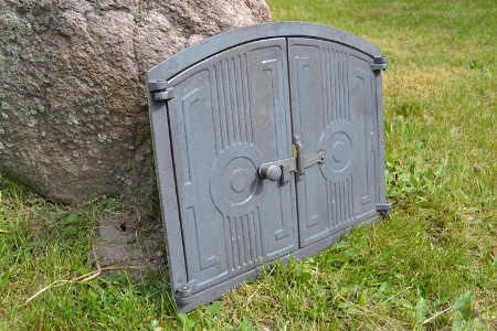 Cast iron Doors - AA001