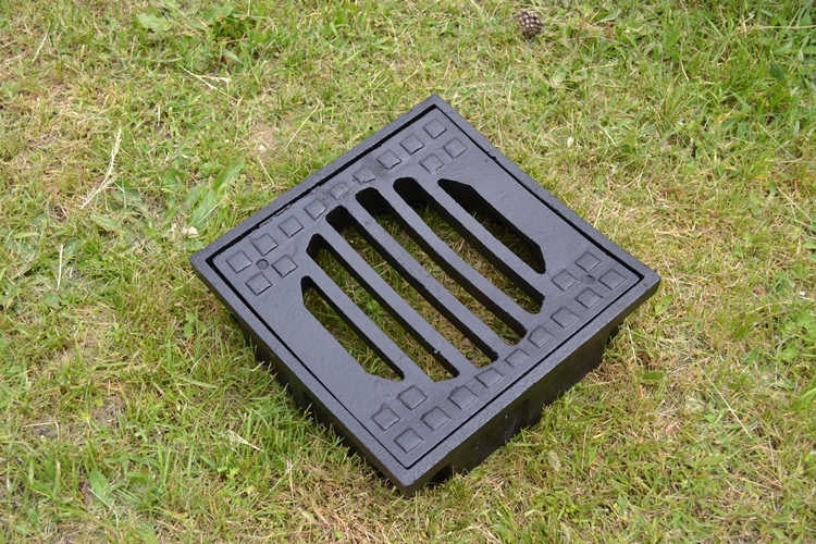 31,5 x 32,5 cm Hofablauf GULLY Gußeisen ideal für Naturstein